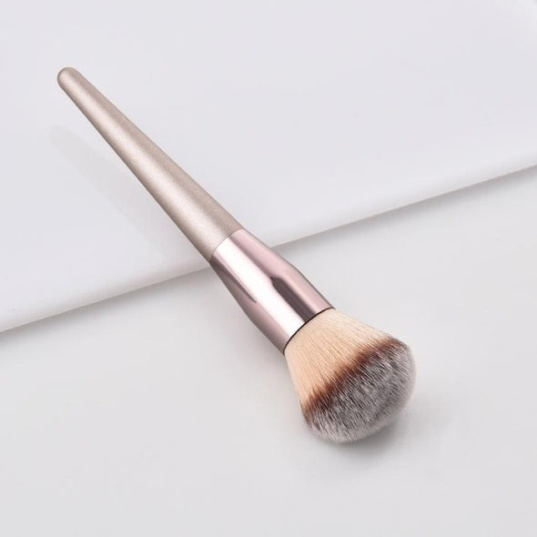 New Women's Fashion Makeup Brush Set